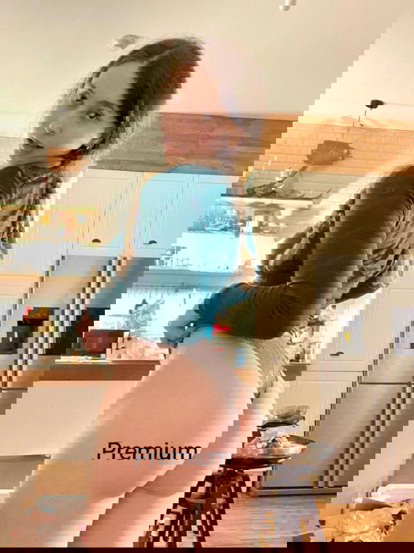 MarshaP1, 33 years old from United Kingdom