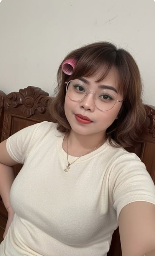 yexig42096's Cover Photo