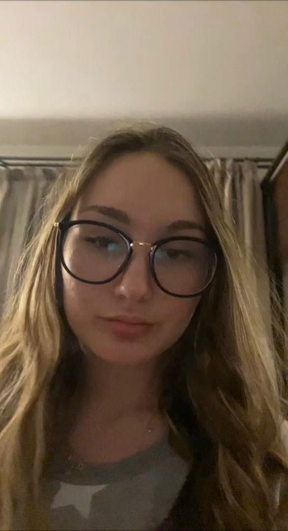 Amelia6007336, 19 years old from Canada