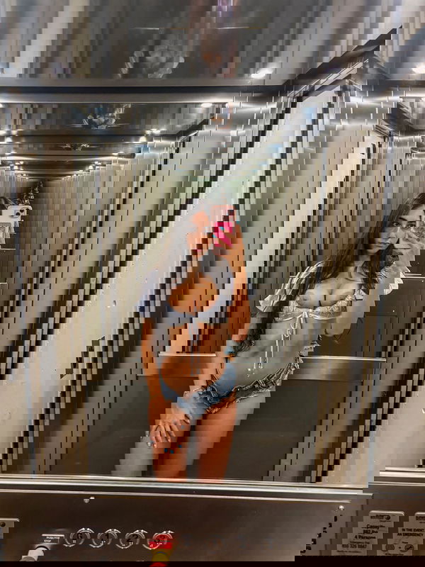 t1d1jbl8qx, 28 years old from United States