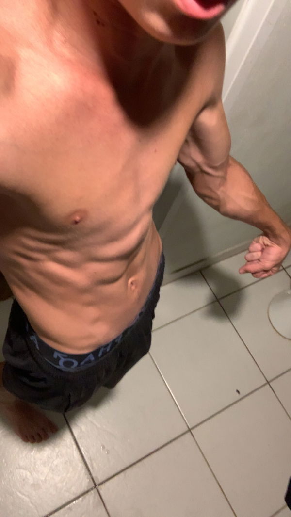 chaiseterewaamu, 18 years old from Australia