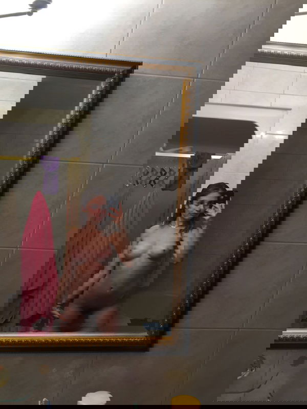 varikop261, 19 years old from United States