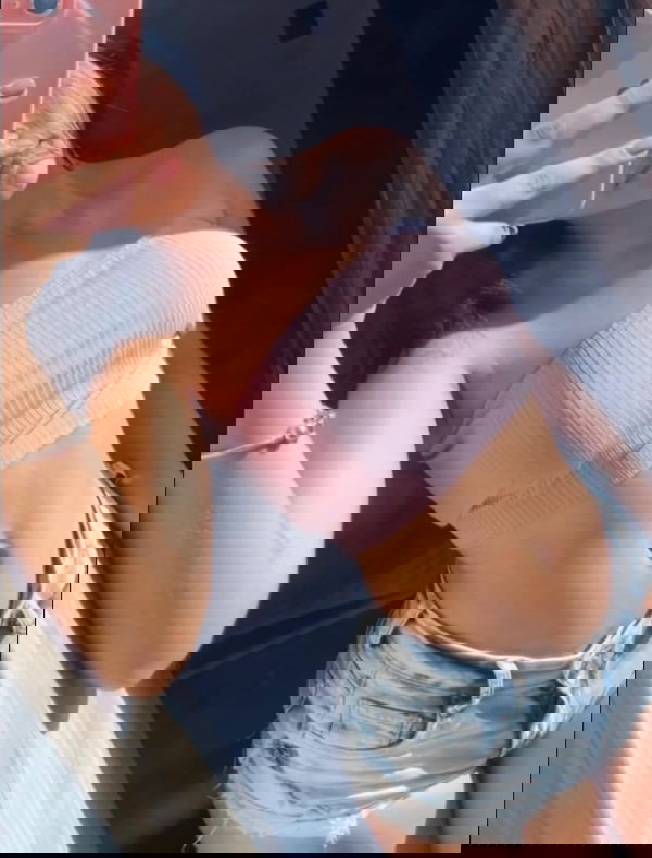 gofif12606, 22 years old from United Kingdom