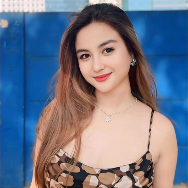 yotesa7369, 21 years old from Belgium