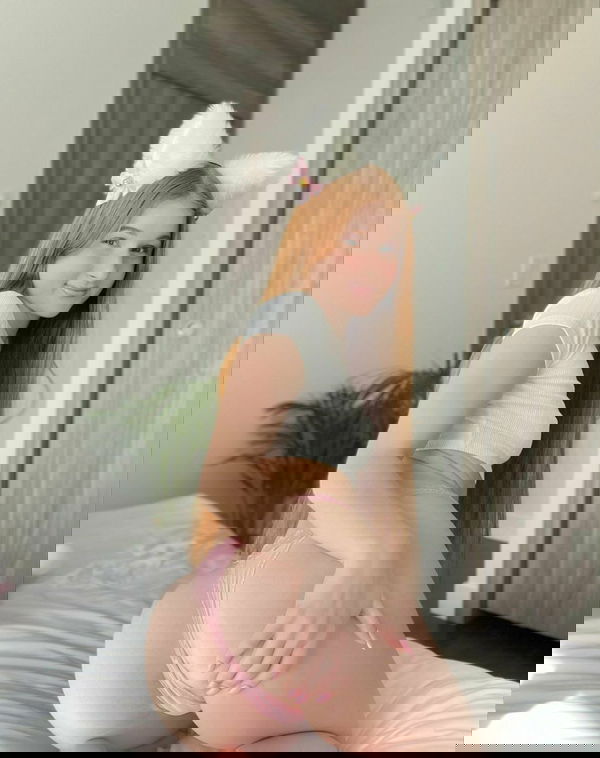 gunpitbed, 20 years old from United Kingdom