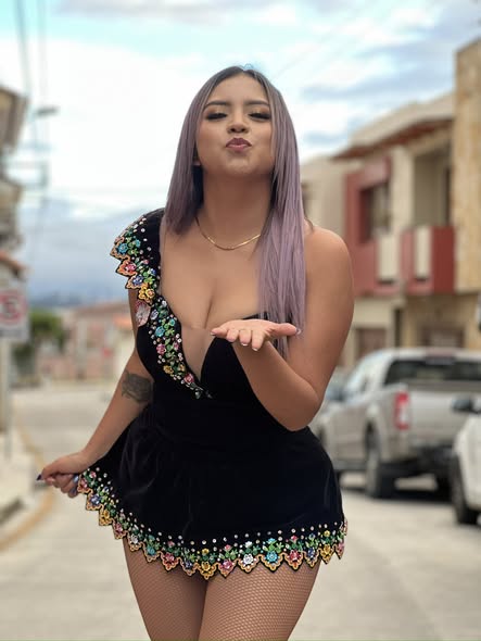 lomococ543's Cover Photo