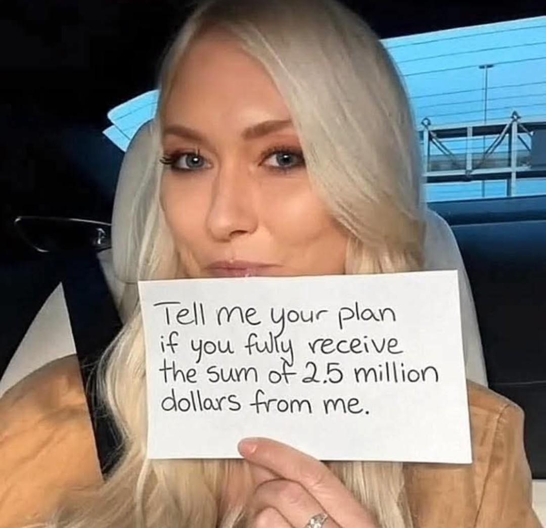 btylznf471's Cover Photo