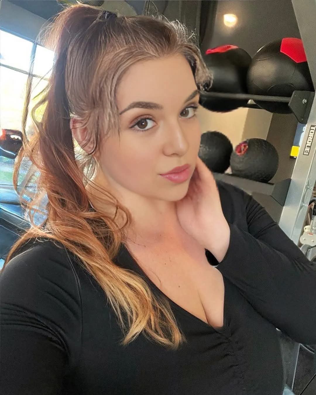 tdmhox's Cover Photo