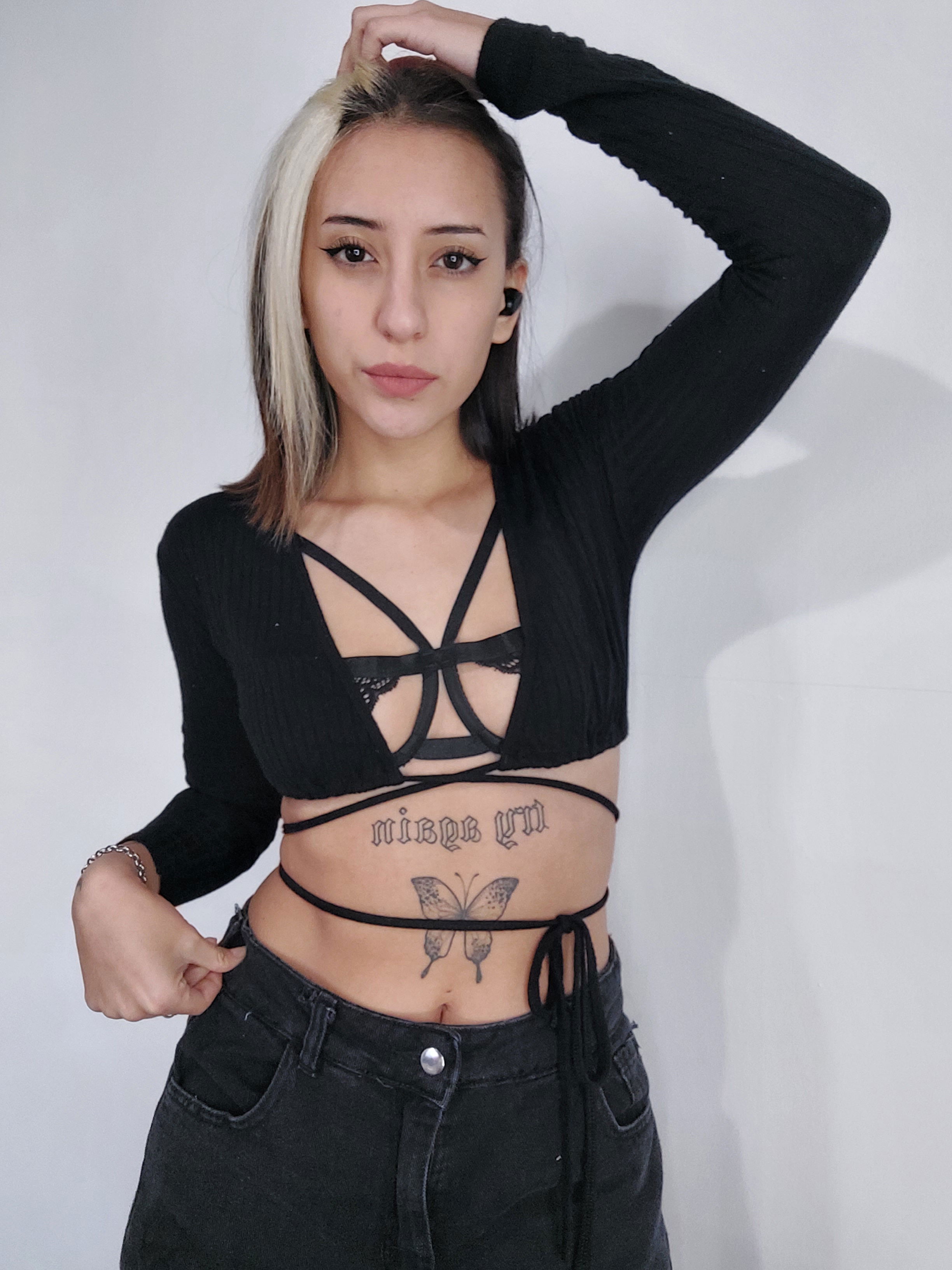 lunalsi2005, 20 years old from United Kingdom