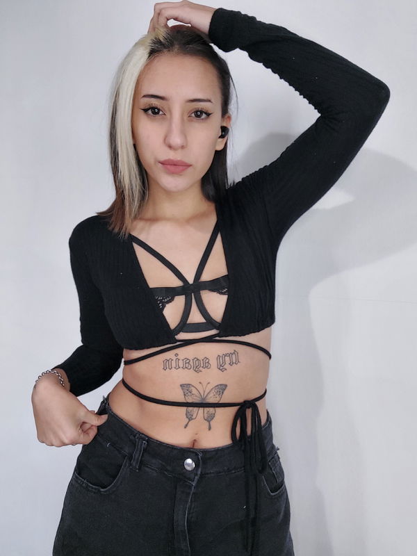 lunalsi2005, 20 years old from United Kingdom