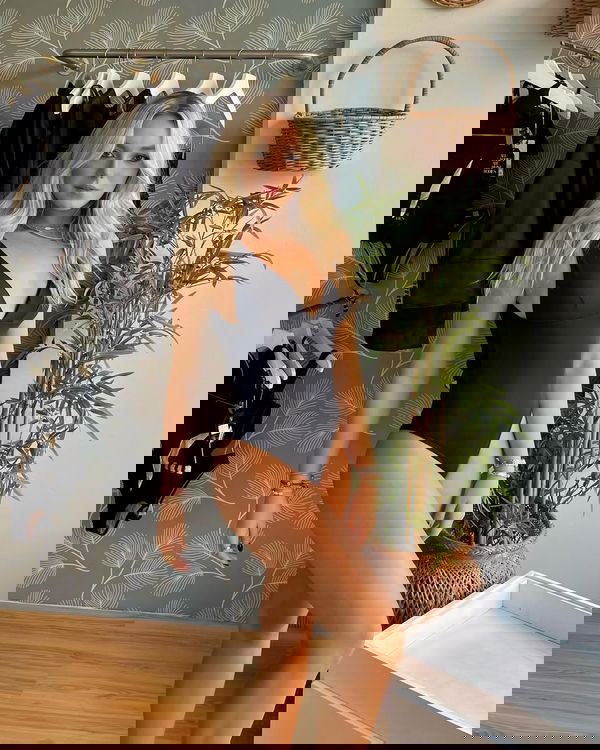 neworah803, 19 years old from United Kingdom