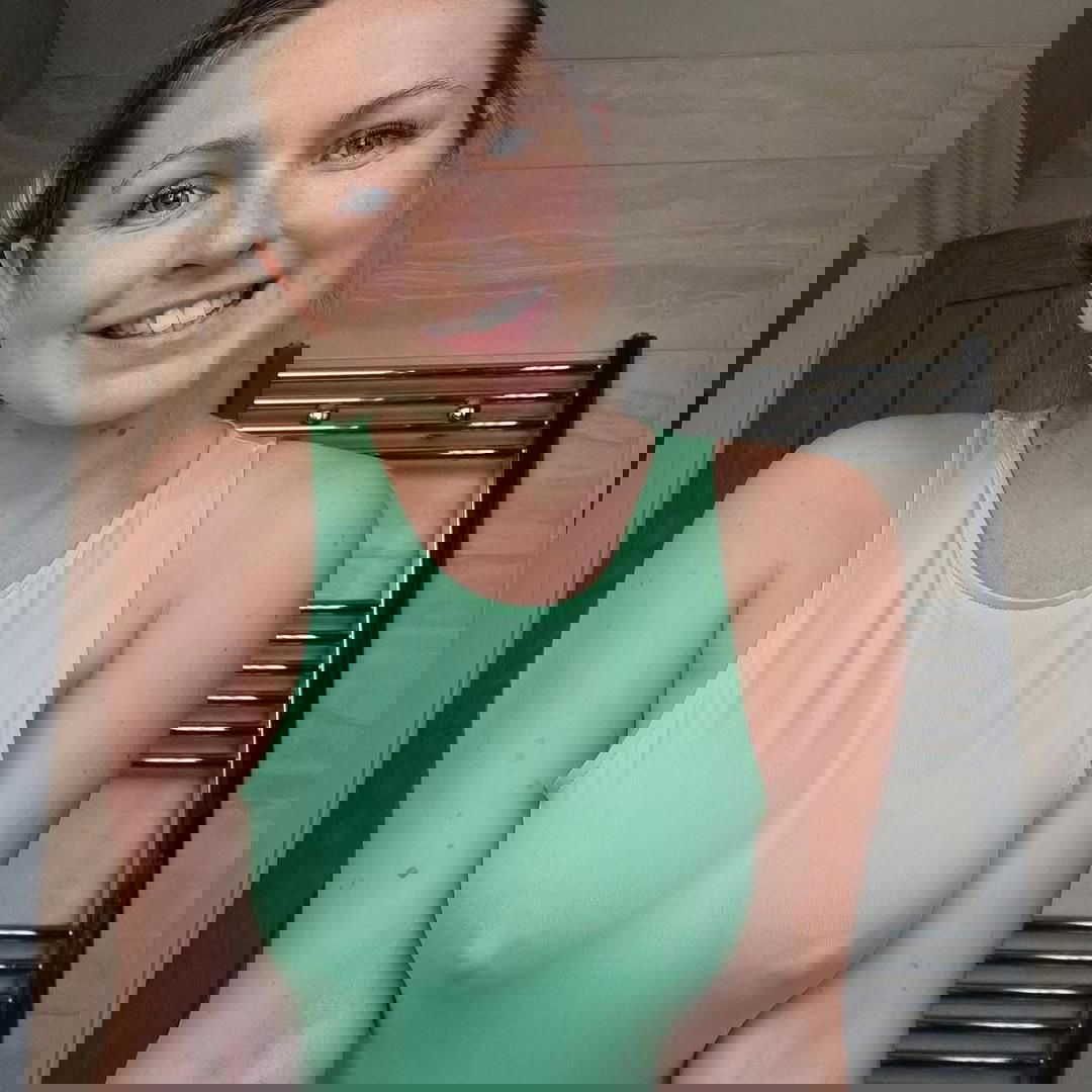 beckyyy22's Cover Photo