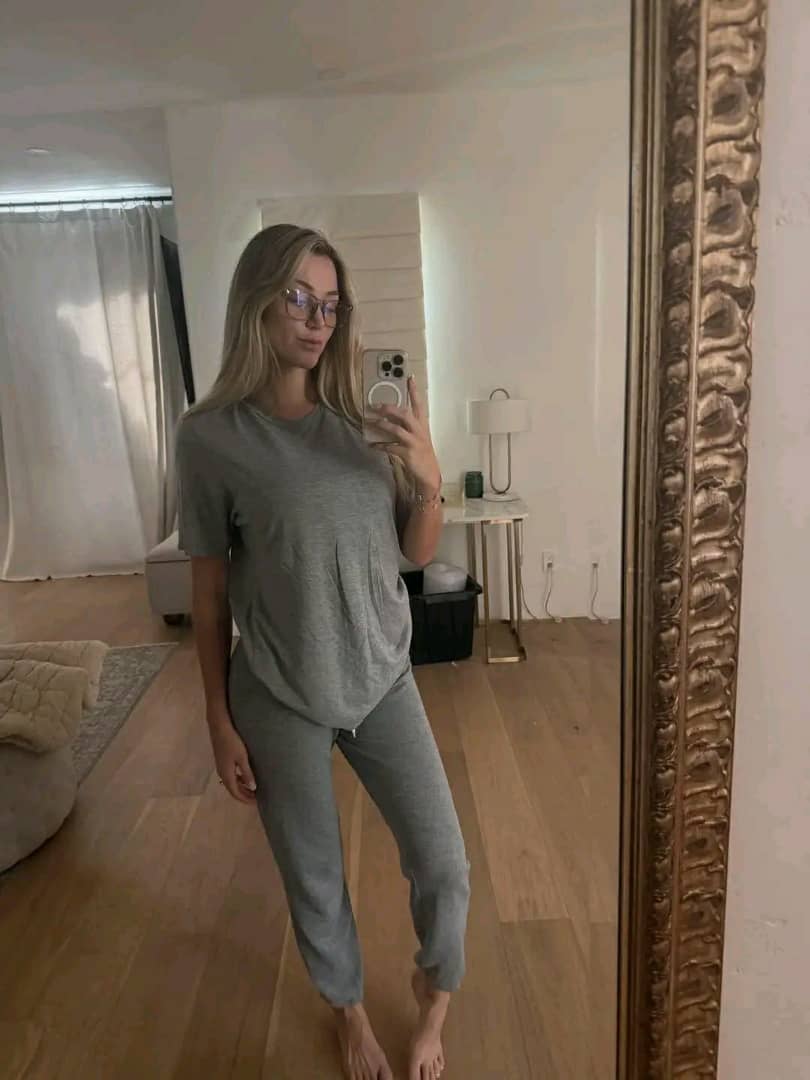 zqgmkmn135's Cover Photo