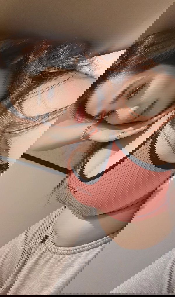 tasnim45779, 22 years old from United Kingdom