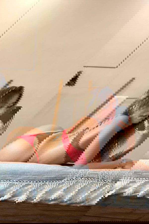 wifihan592, 25 years old from United States