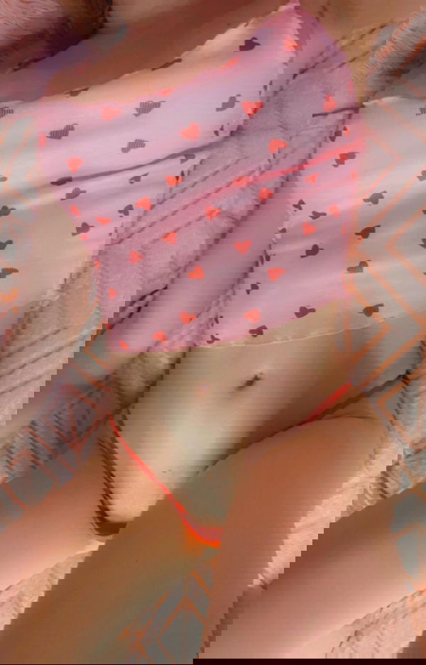 xalomet305, 21 years old from United Kingdom