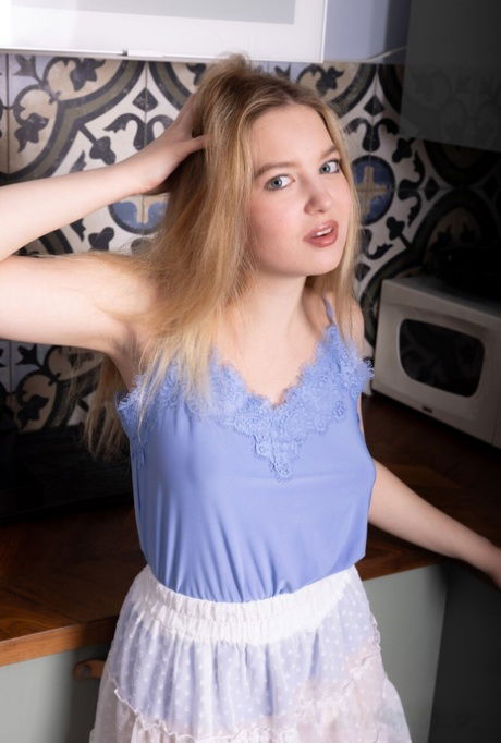 basocenu, 26 years old from United Kingdom