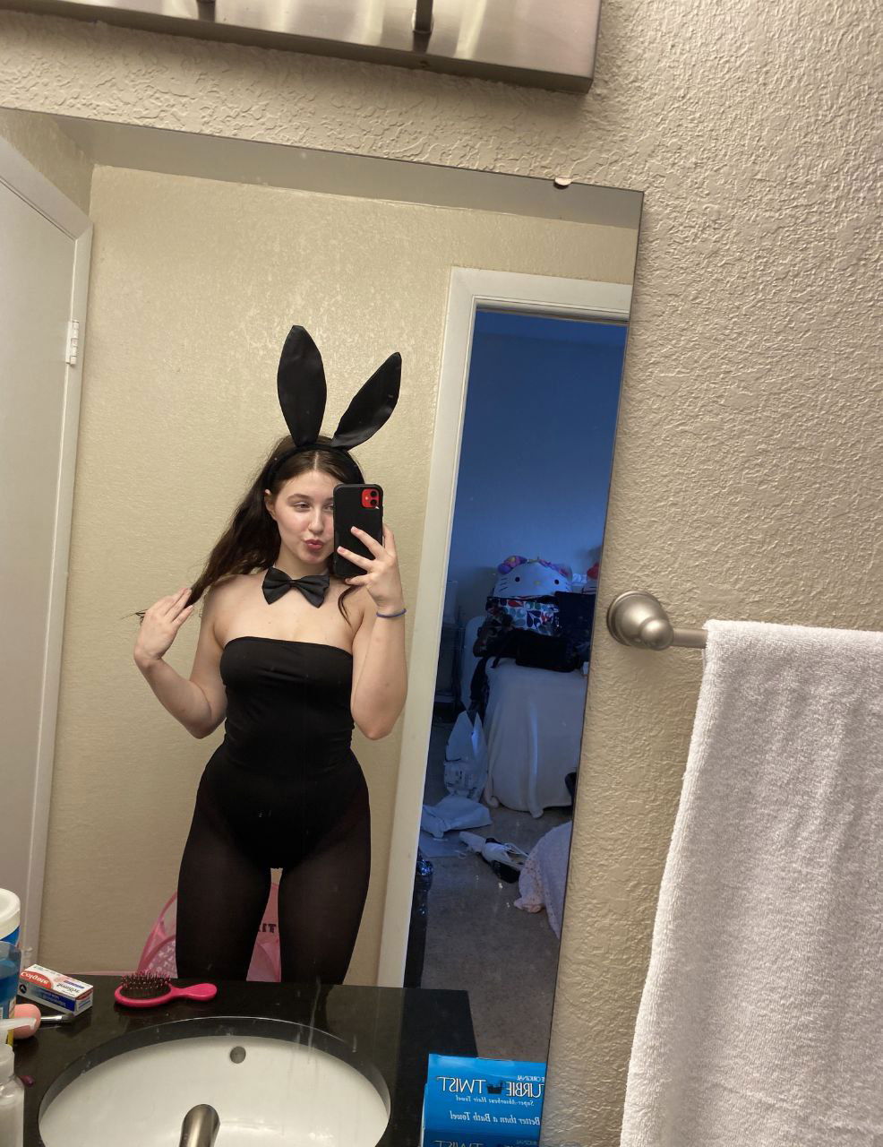 woyaxoj380, 23 years old from United States