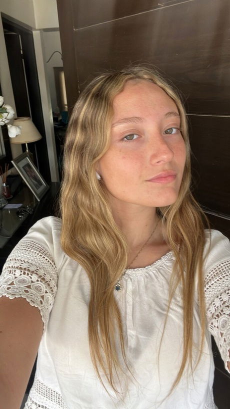 gojijow654's Cover Photo