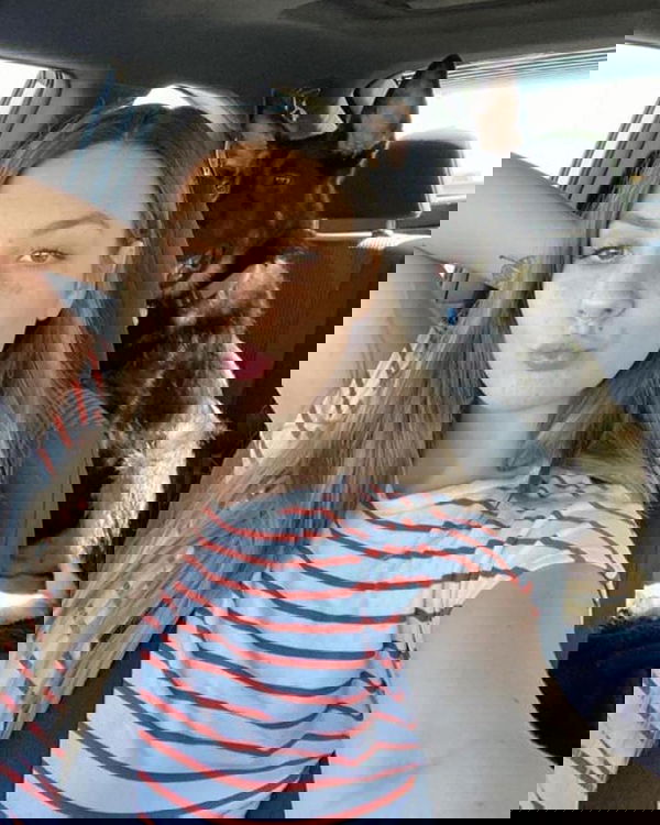 Joycce32, 23 years old from Canada