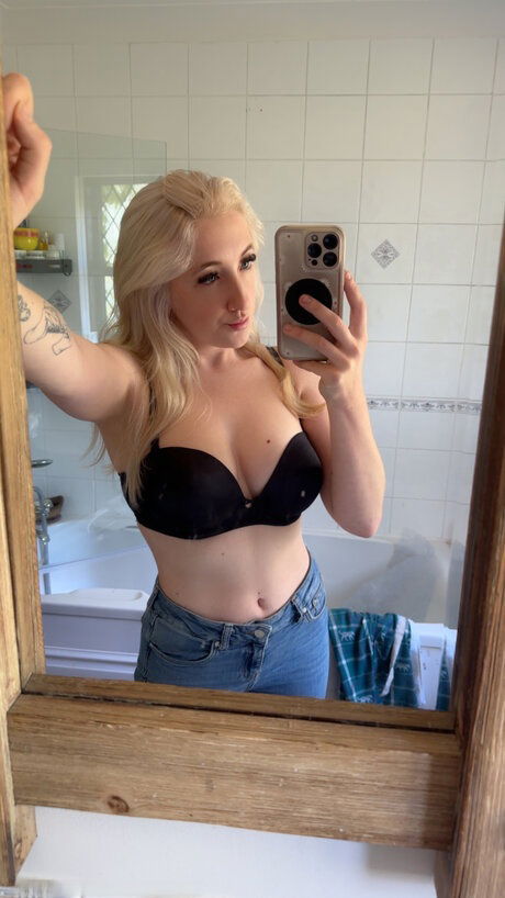 jebej54991, 20 years old from United Kingdom