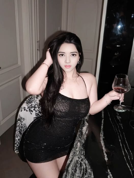 reneti3985, 22 years old from Uganda