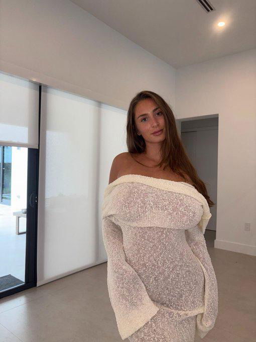 Jennifer345, 29 years old from United States