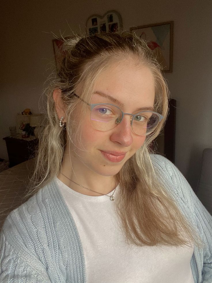 Amira2245, 22 years old from Germany