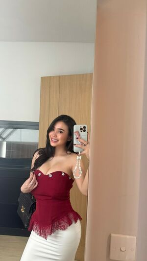 teleta7963, 24 years old from United Kingdom