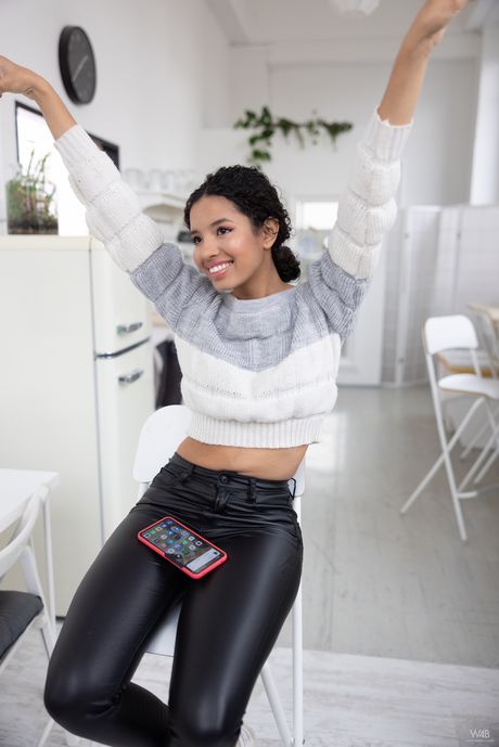 cinovol376, 22 years old from Uruguay