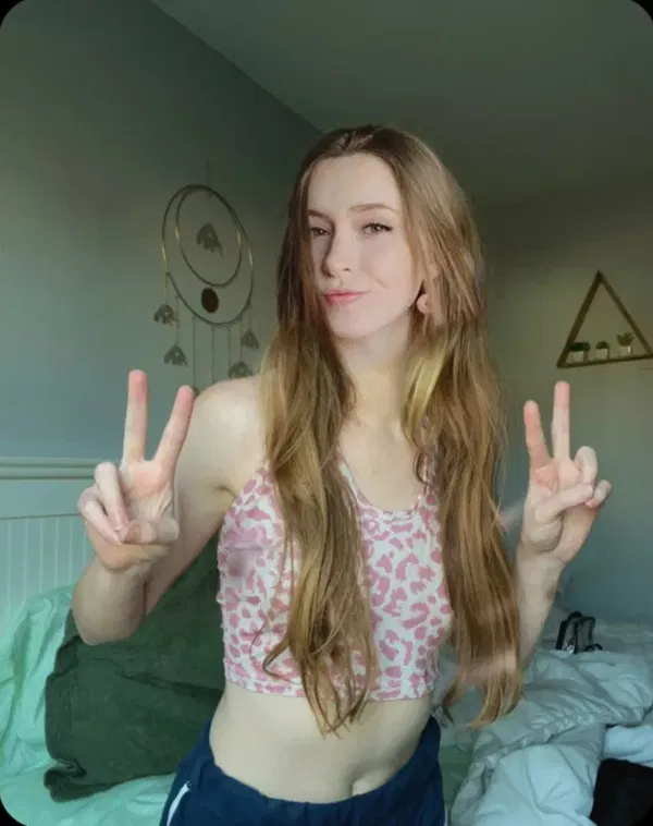 aptbogare, 22 years old from United States