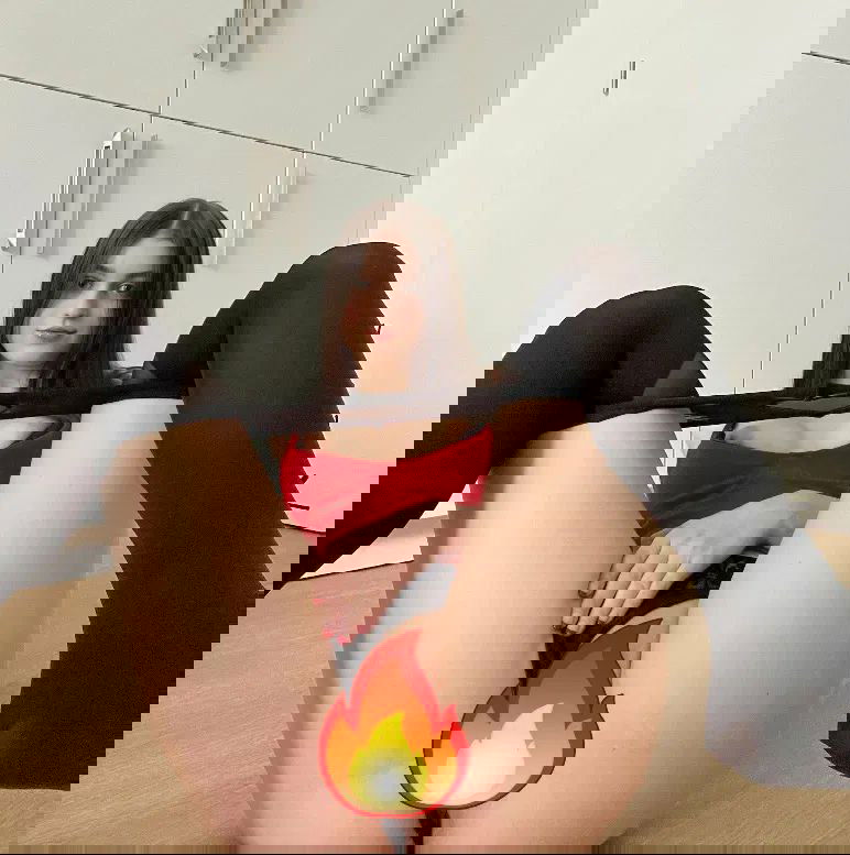 skylark1702656's Profile Photo