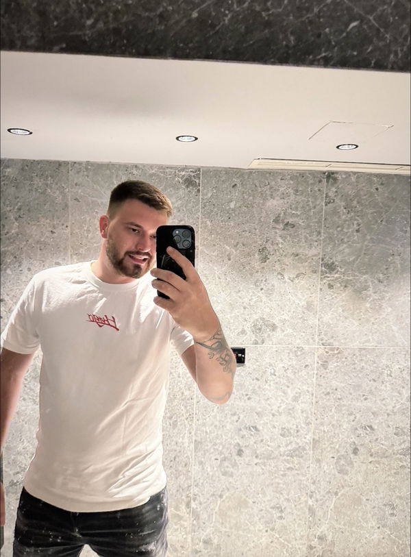 razuu2300, 23 years old from Romania