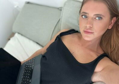 fesim46192, 24 years old from Germany