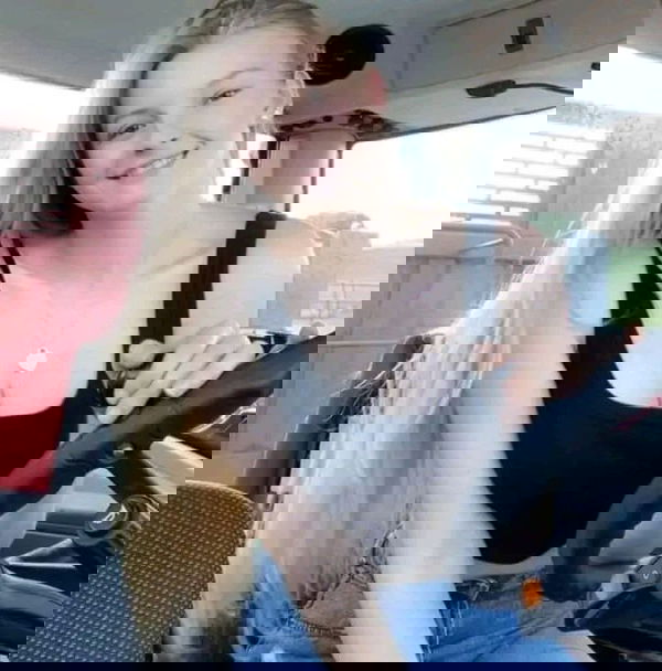 bidahhgf, 24 years old from United States