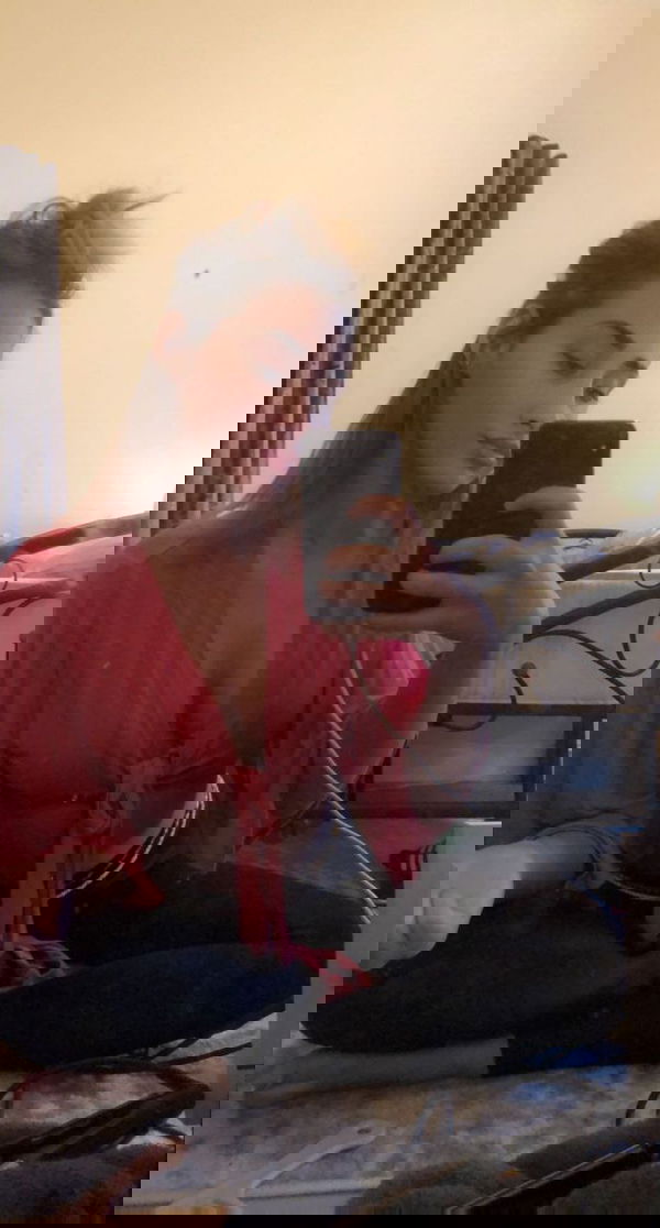 godope, 20 years old from Canada