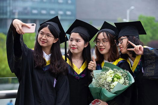 xihigax155, 22 years old from Saint Helena