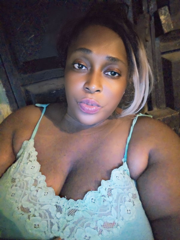 bekeshell, 37 years old from Nigeria