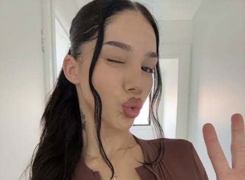 nhelton340, 28 years old from United States