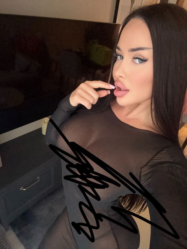 Sweetie_383, 22 years old from United States