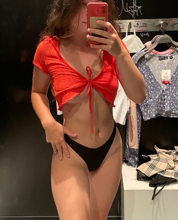 hojaxi5487, 20 years old from United States