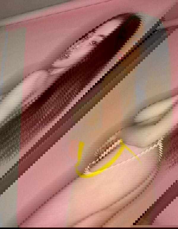 suerugwe, 25 years old from United States