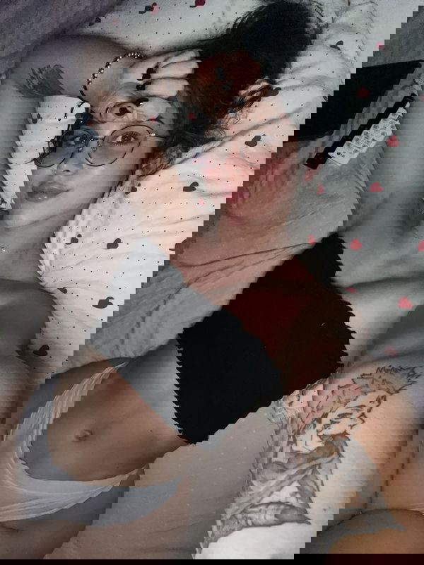 Clarashwebart2519, 29 years old from United States