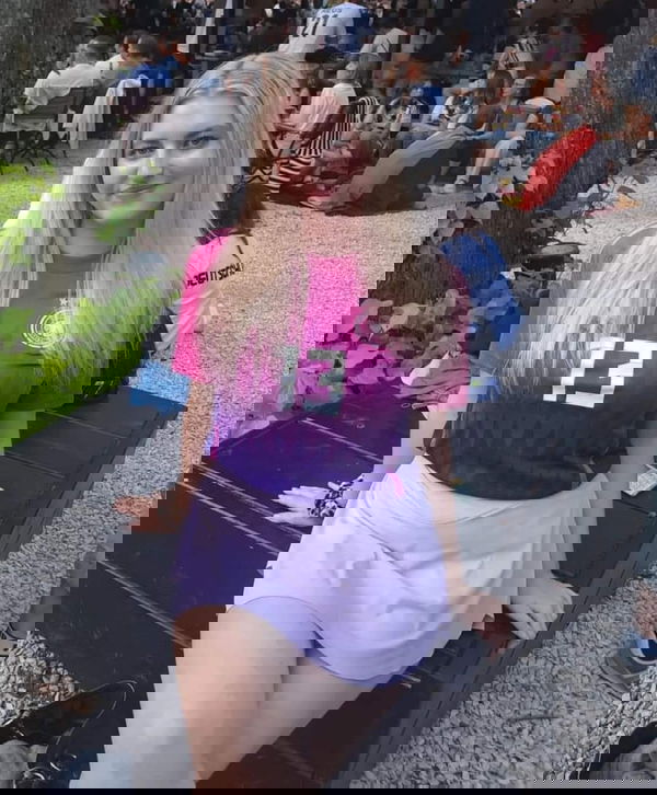 mateli, 26 years old from Germany