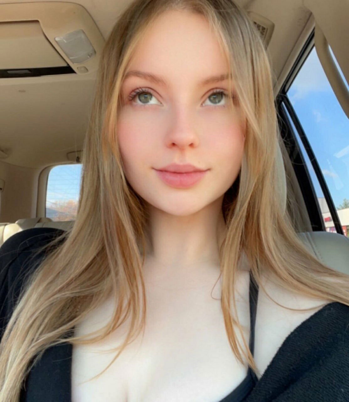 utfgjdhf's Profile Photo