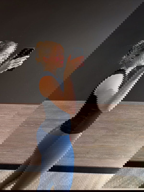 mh9jpqc4fi, 26 years old from United States