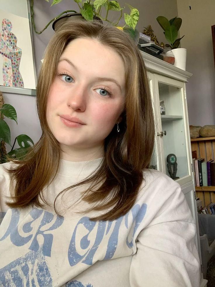 Trinity21445, 20 years old from United Kingdom