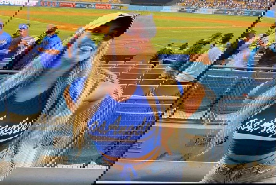 mepik90858, 25 years old from United States