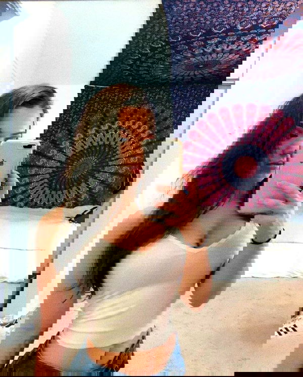 Monica22455, 22 years old from United Kingdom