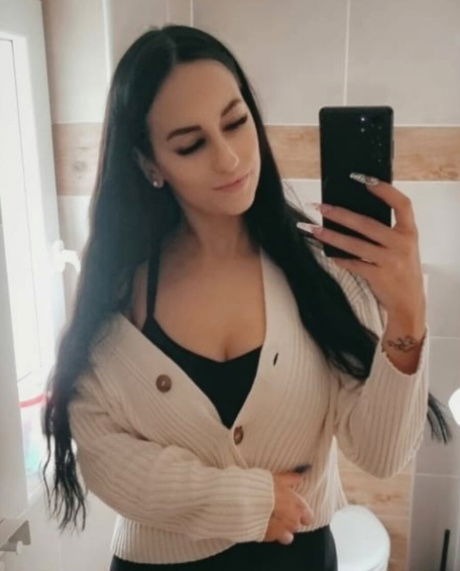 wonito8151, 25 years old from United Kingdom